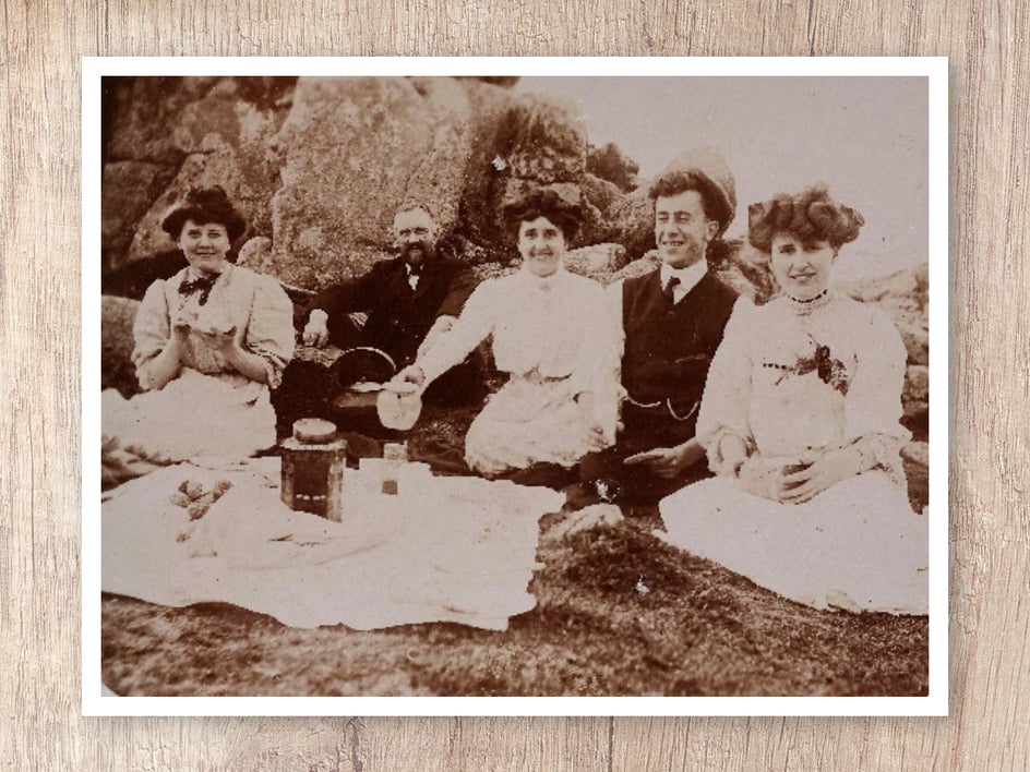 Too small group vintage photo with grain